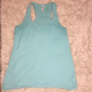 Women’s teal tank top medium
